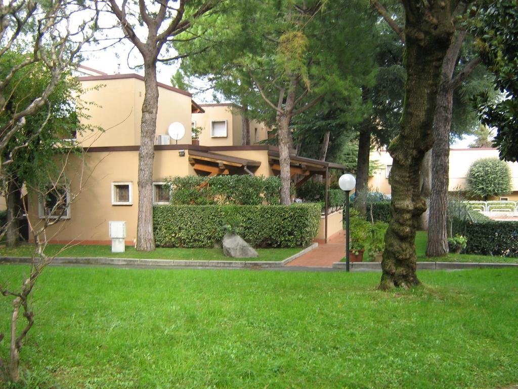 Residence La Madonnina Peschiera del Garda Exterior photo